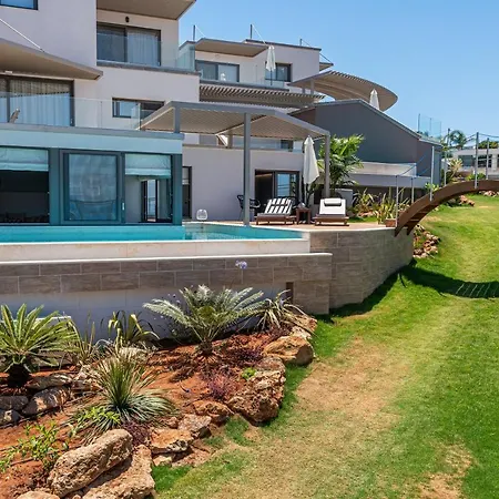 Onira Dreams Hotel 4*