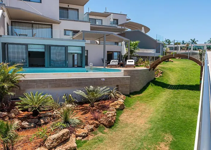 Onira Dreams Hotel 4*