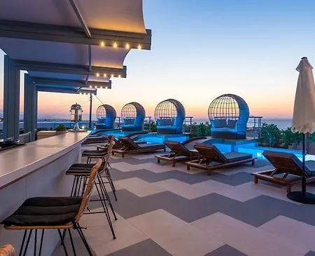 호텔 Onira Dreams 헐소니소스