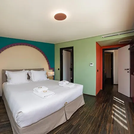 호텔 Onira Dreams 헐소니소스